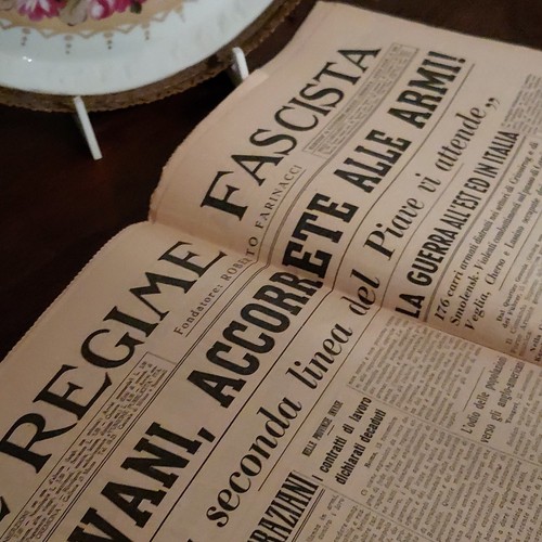Regime fascista giornale - regime,